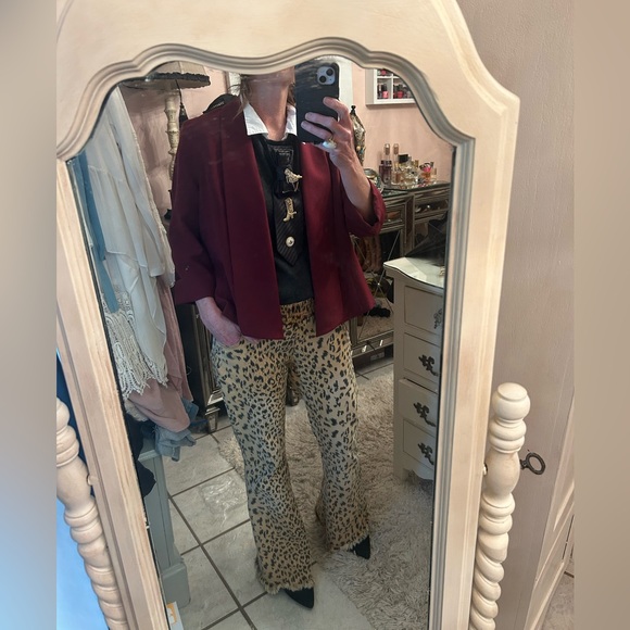 Versatile piece - Picture 2 of 13